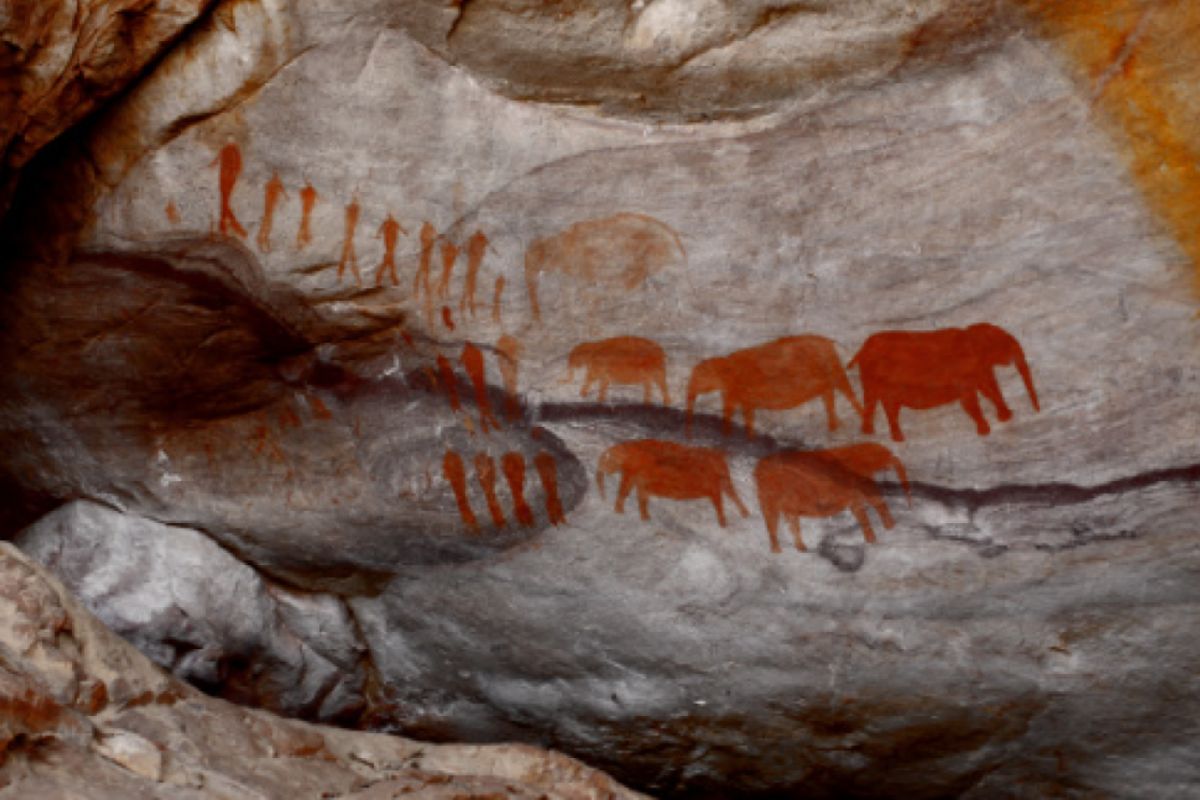 Matjiesrivier Elephant rock painting Matjiesrivier Elephant rock painting